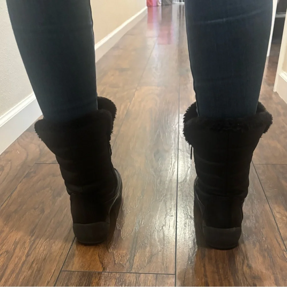Totes‎ Black Winter Boots for Women size 6